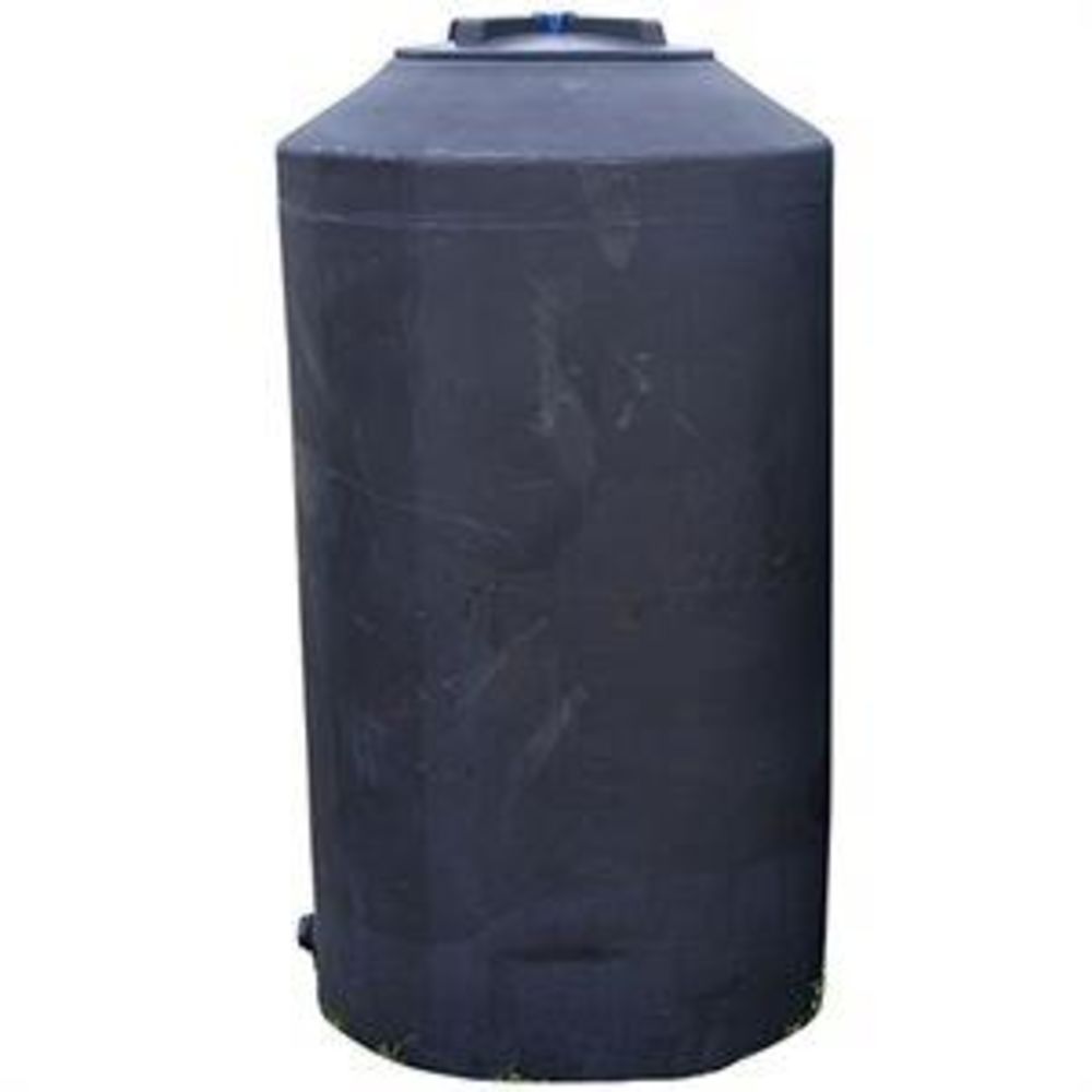 500 Gallon Plastic Vertical Water Storage Tank in Black